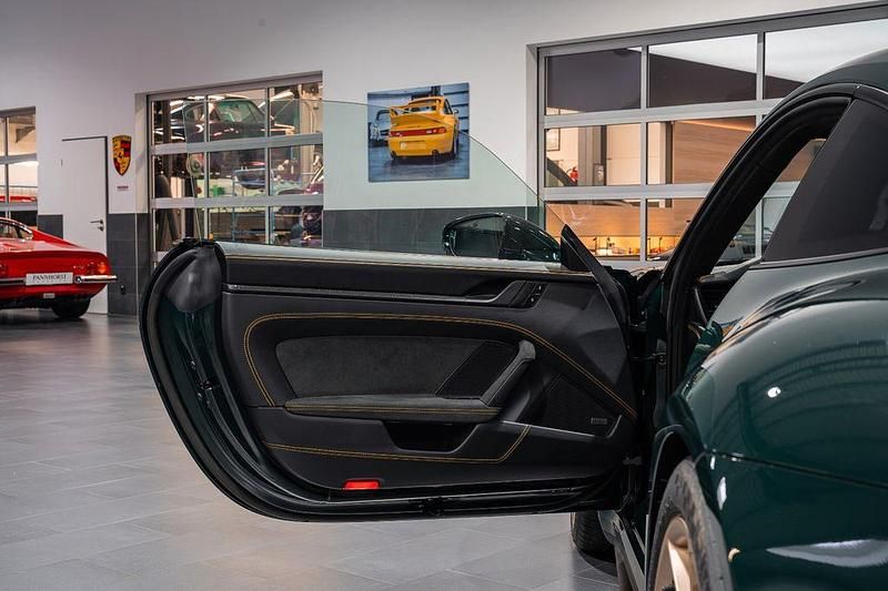 Gebraucht Porsche 992 510 PS (375 kW) 2023 Grün