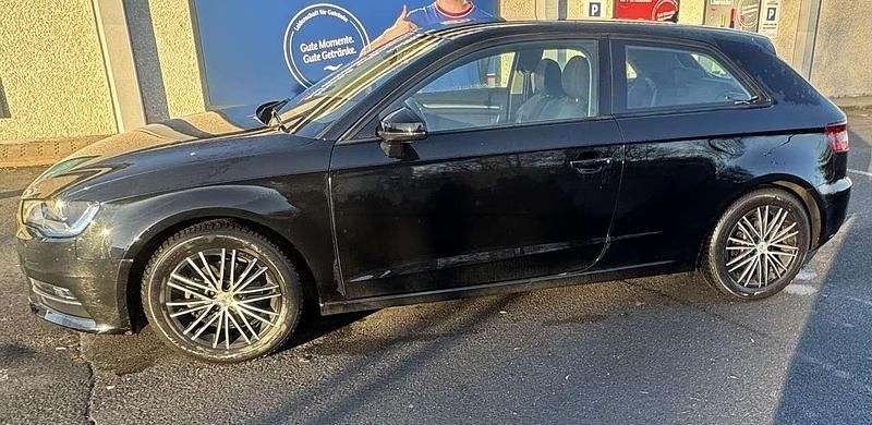 Gebraucht Audi A3 Ambition 150 PS (110 kW) 2015 Schwarz Limousine