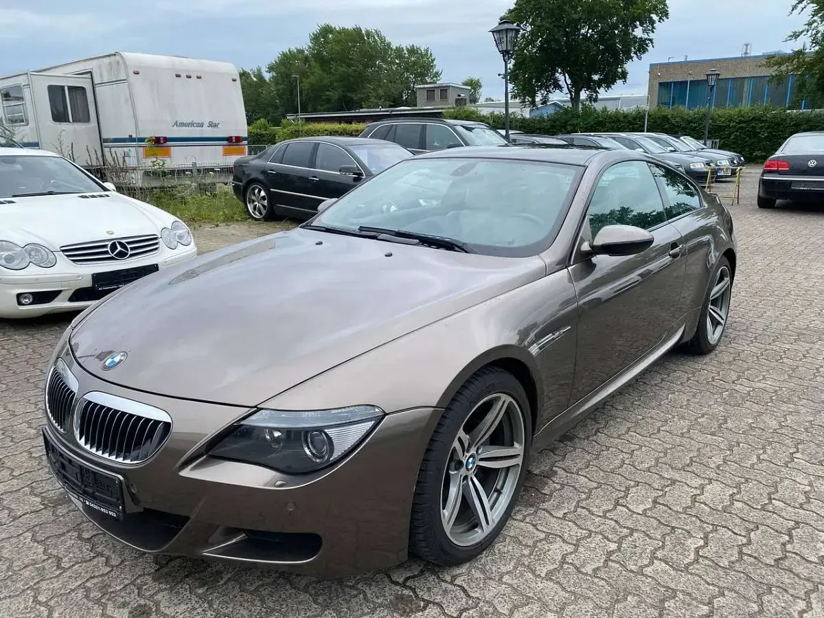 Gebraucht BMW M6 507 PS (372 kW) 2005 Spance bronce Coupé