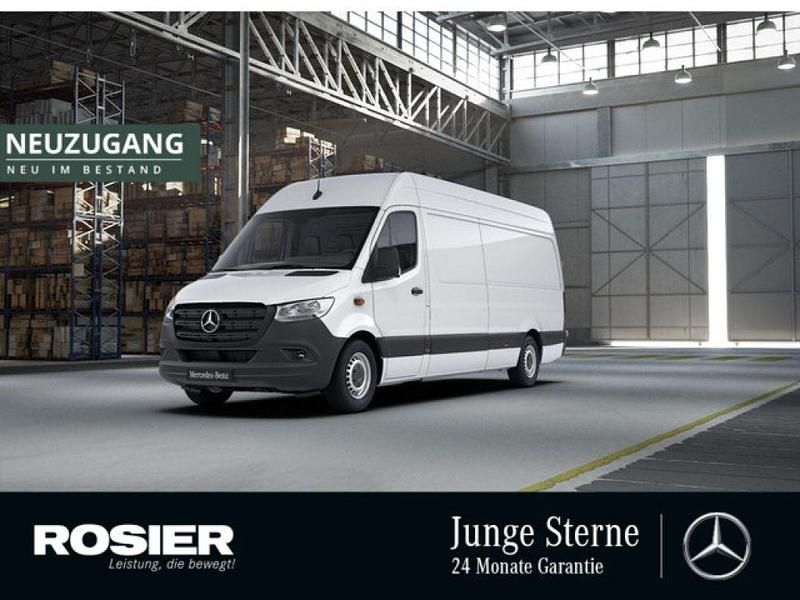 Weiss / arktikweiss Gebraucht 2023 Mercedes Sprinter Van | 36.831 € (Fairer Preis) - Bild 1/4