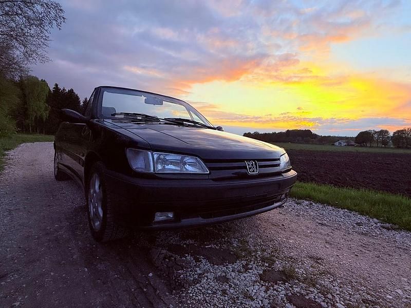 Schwarz Gebraucht 1995 Peugeot 306 Cabriolet Cabrio | 2.999 € - Bild 1/4