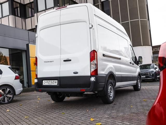 Second-hand Ford Transit 131 CP (96 kW) 2022 Alb Van