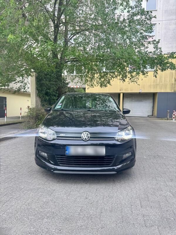 Schwarz Gebraucht 2016 VW Polo Allstar Kleinwagen | 10.900 € (Fairer Preis) - Bild 1/4