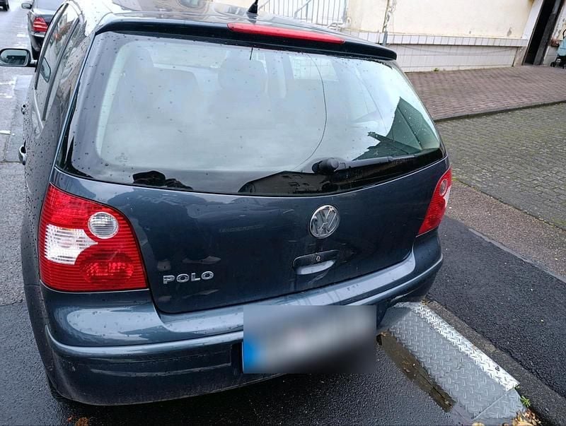 Second-hand VW Polo 75 CP (55 kW) 2002 Gri Hatchback