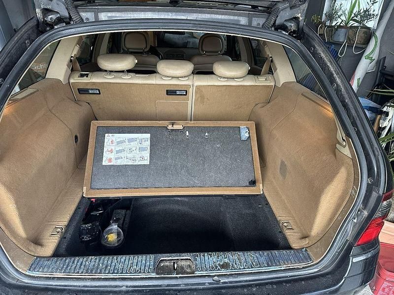 Gebraucht Mercedes E350 Avantgarde 272 PS (200 kW) 2007 Beige Kombi