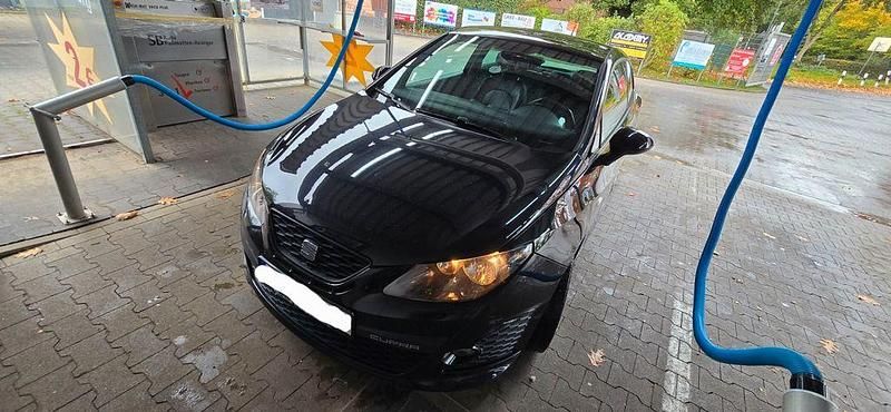 Schwarz Gebraucht 2010 Cupra Ibiza Limousine | 9.900 € (Fairer Preis) - Bild 1/4