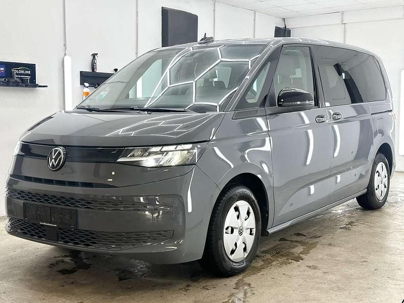 Usata VW Multivan 150 CV (110 kW) 2024 Grigio Monovolume