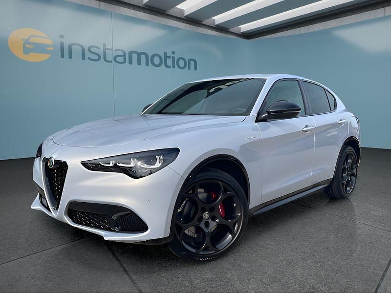 Silber Neu 2025 Alfa Romeo Stelvio SUV | 64.549 € (Teuer) - Bild 1/4