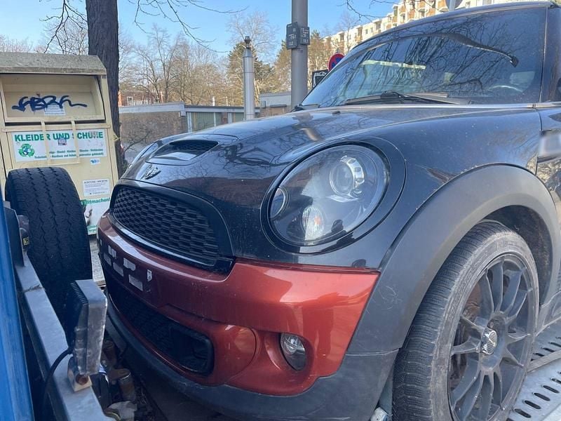 Gebraucht Mini John Cooper Works 211 PS (155 kW) 2011 Schwarz Kleinwagen