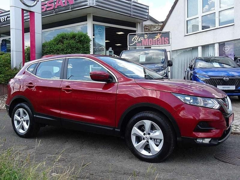 Naj red pearl Gebraucht 2020 Nissan Qashqai Shiro SUV | 18.990 € (Fairer Preis) - Bild 1/4