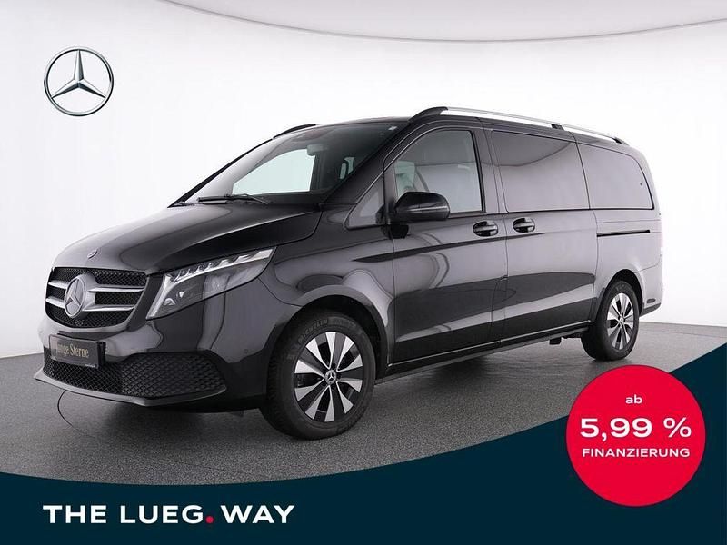 Schwarz Gebraucht 2024 Mercedes V250 Van / Kleinbus | 64.585 € (Superpreis) - Bild 1/4