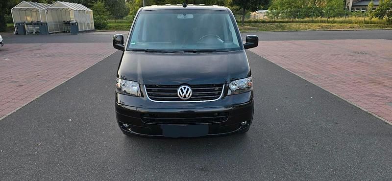 Schwarz Gebraucht 2004 VW T5 Van | 12.800 € (Teuer) - Bild 1/4