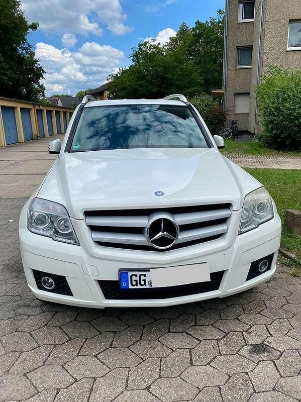 Gebraucht 2009 Mercedes GLK220 SUV | 8.000 € (Etwas zu teuer) - Bild 1/2