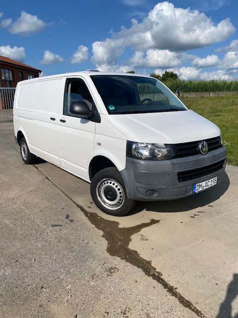 Weiß Gebraucht 2010 VW T5 Van | 11.300 € (Guter Preis) - Bild 1/4