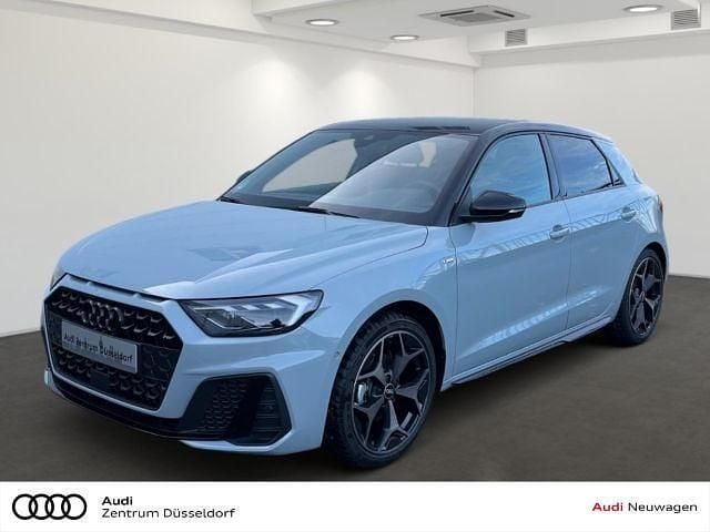 Grau Gebraucht 2025 Audi A1 Sportback S-Line Kleinwagen | 32.880 € (Teuer) - Bild 1/4