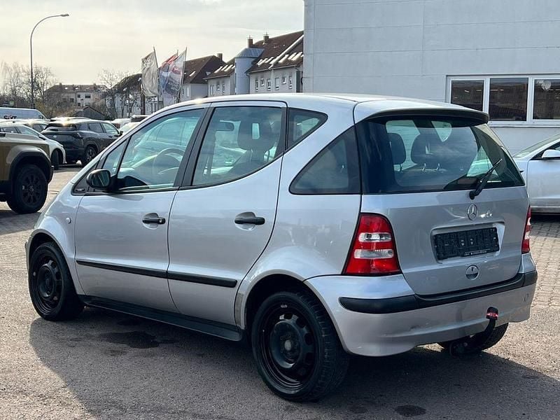 Gebraucht Mercedes A140 Classic 82 PS (60 kW) 2002 Silber Limousine