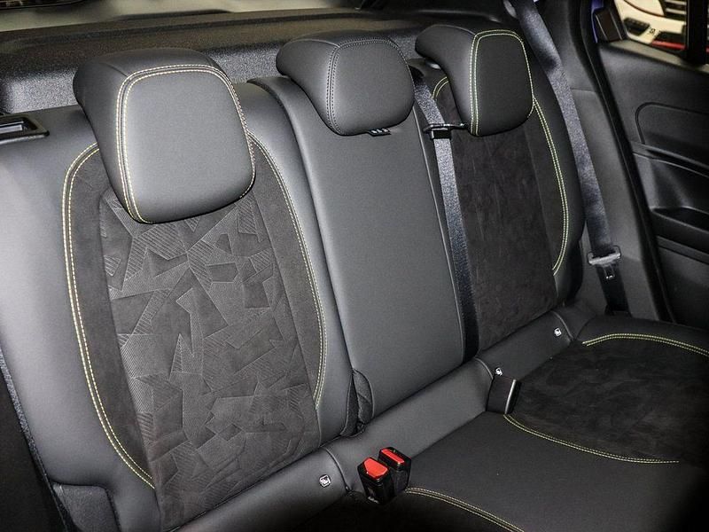 Neu Abarth 600e Scorpionissima 206 kW (281 PS) 2025 Violett SUV