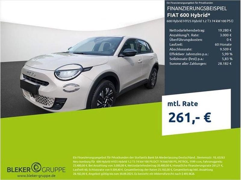 Grau (metallic) Gebraucht 2025 Fiat 600 SUV | 21.880 € (Superpreis) - Bild 1/3