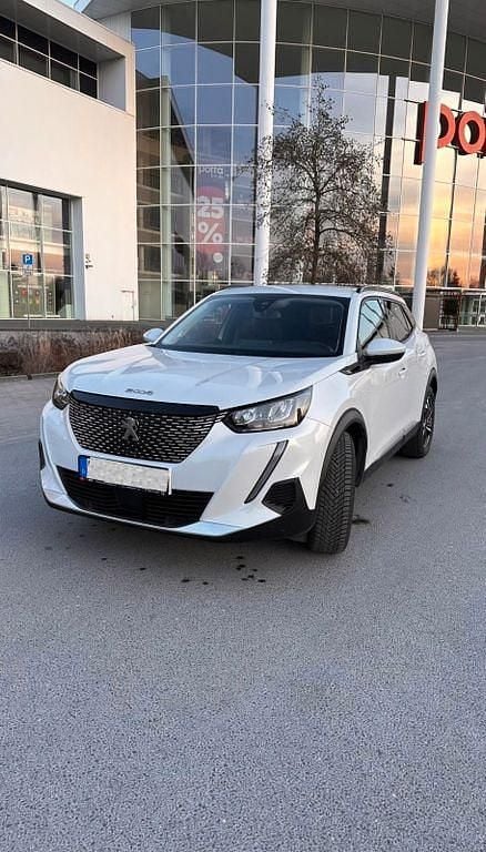 Gebraucht Peugeot 2008 Active 131 PS (96 kW) 2021 Weiß SUV
