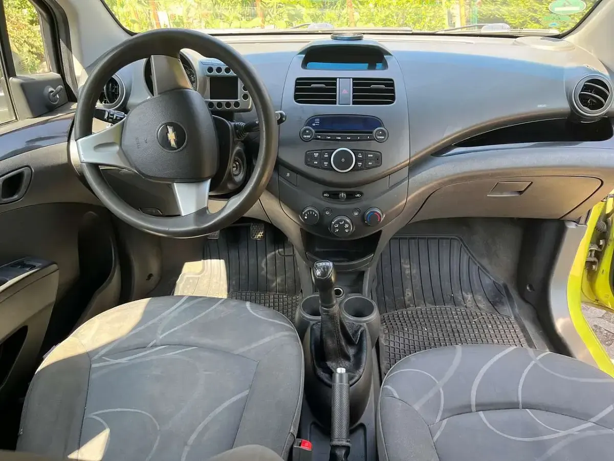 Gebraucht Chevrolet Spark LS 68 PS (50 kW) 2010 Grün Kleinwagen