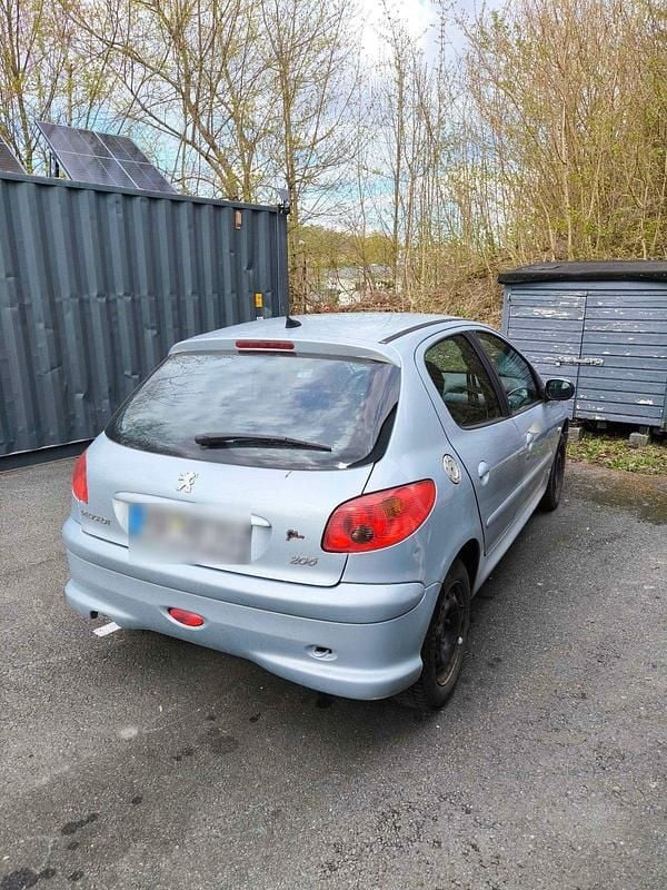 Gebraucht Peugeot 206 75 PS (55 kW) 2006 Kleinwagen
