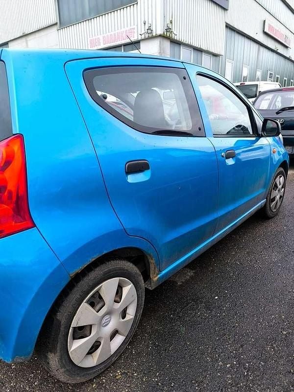 Gebraucht Suzuki Alto 68 PS (50 kW) 2010 Blau Kleinwagen