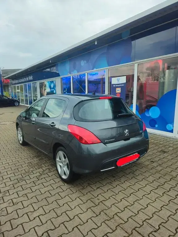 Gebraucht Peugeot 308 136 PS (100 kW) 2008 Schwarz Limousine