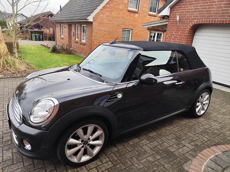 Gebraucht Mini Cooper Cabriolet 112 PS (82 kW) 2014 Braun Cabrio