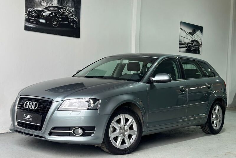 Gebraucht Audi A3 Sportback Ambiente 160 PS (117 kW) 2010 Grau Kleinwagen