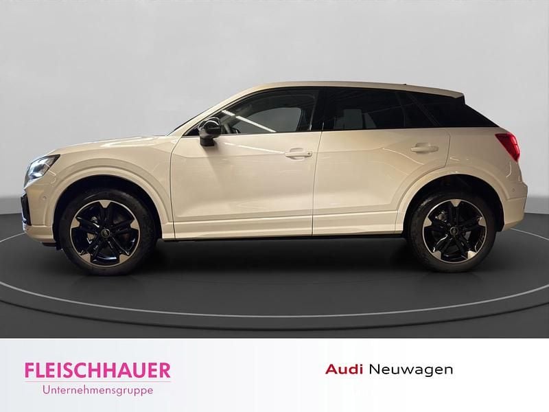 Neu Audi Q2 Advanced Plus 150 PS (110 kW) 2026 Weiss SUV