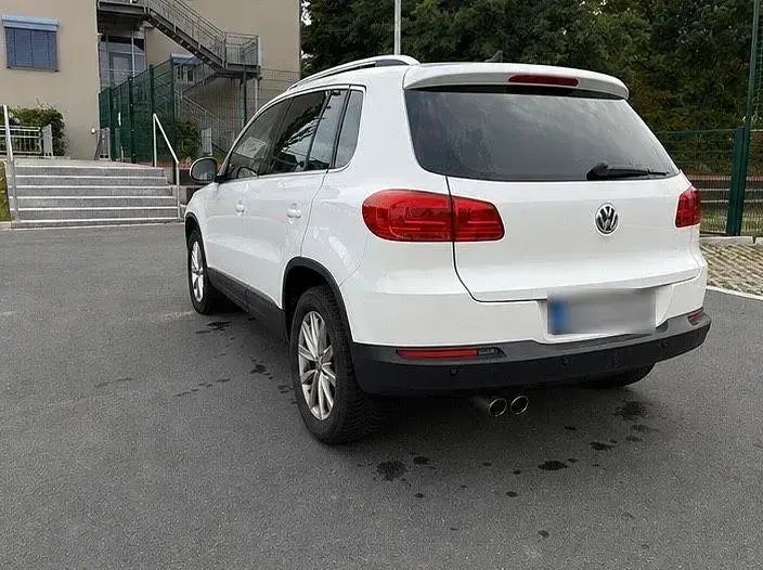 Gebraucht VW Tiguan Sportline 160 PS (117 kW) 2011 Weiß SUV