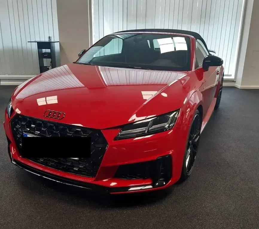 Gebraucht Audi TT Roadster Competition 245 PS (180 kW) 2022 Rot Cabrio