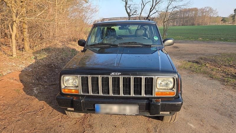 Gebraucht Jeep Cherokee 135 PS (99 kW) 2000 Schwarz SUV