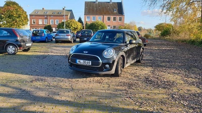 Gebraucht Mini ONE 102 PS (75 kW) 2017 Schwarz Kleinwagen