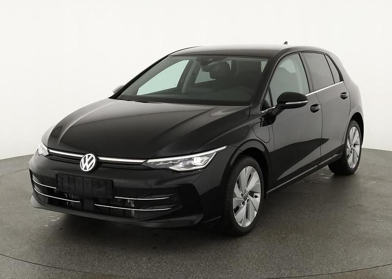 Grenadil black metallic Neu 2025 VW Golf VIII Style | 36.495 € (Superpreis) - Bild 1/4