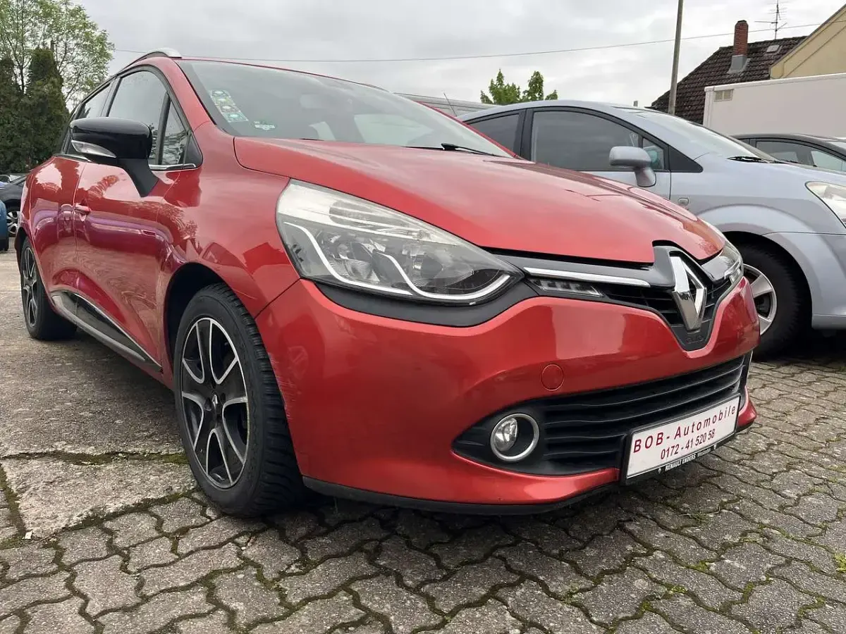 Gebraucht Renault Clio Luxe 90 PS (66 kW) 2014 Feuerrot Kombi