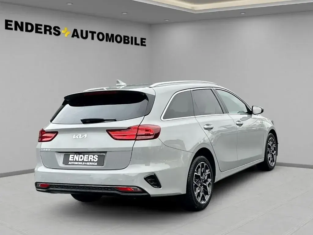 Neu Kia Ceed Sportswagon 101 PS (74 kW) 2025 (waf) wolf grey (grau) Kombi