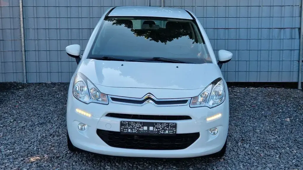 Gebraucht Citroën C3 PureTech 68 PS (50 kW) 2015 Weiß Limousine