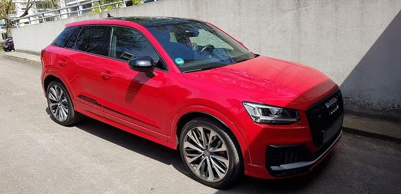 Gebraucht Audi SQ2 Sport 300 PS (220 kW) 2019 Rot SUV