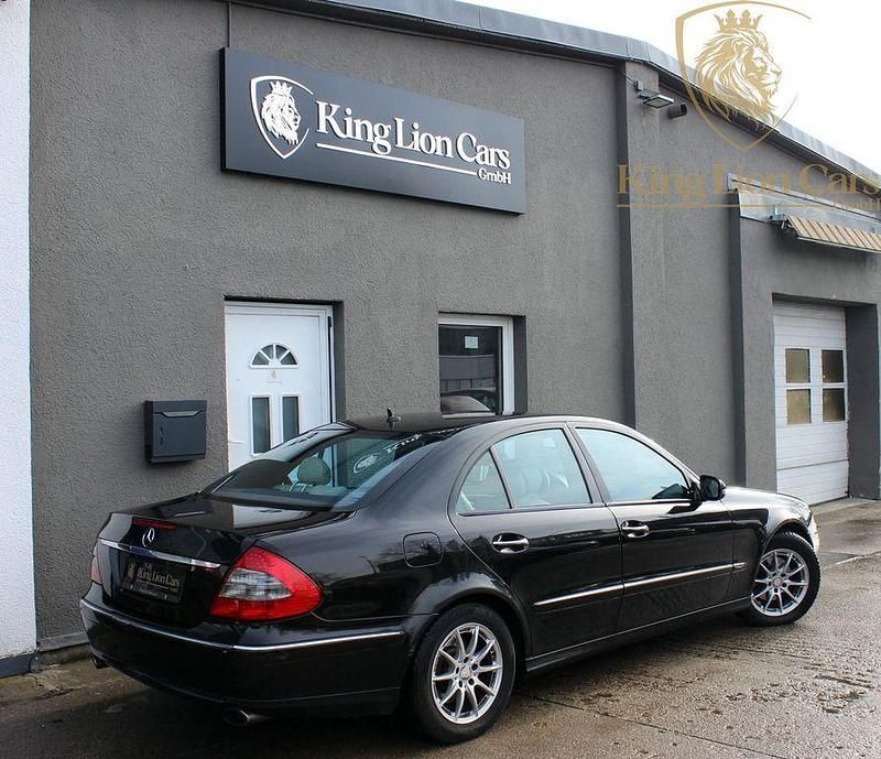 Gebraucht Mercedes E280 Avantgarde 190 PS (139 kW) 2009 Schwarz Limousine