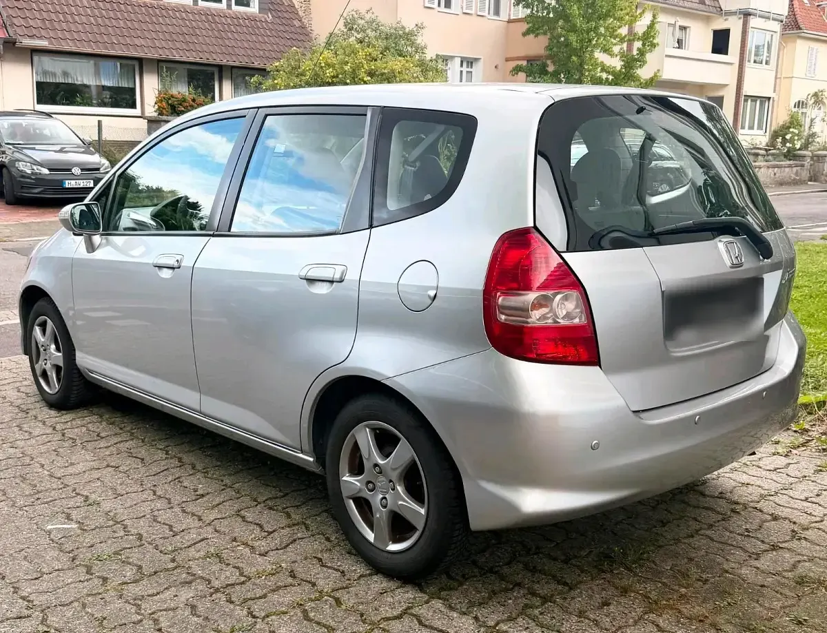 Gebraucht Honda Jazz 83 PS (61 kW) 2007 Grau Kleinwagen