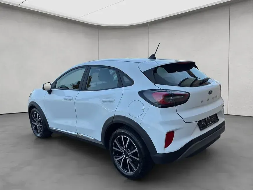 Gebraucht Ford Puma Titanium 125 PS (91 kW) 2022 Weiß SUV