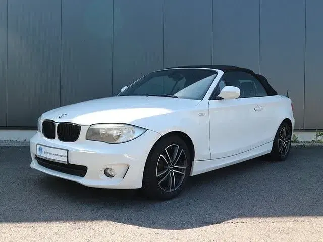 Gebraucht BMW 118 Cabriolet Advantage 143 PS (105 kW) 2012 Weiß Cabrio