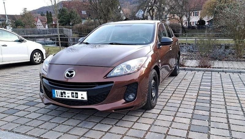 Gebraucht Mazda 3 Kenko 116 PS (85 kW) 2013 Braun Limousine