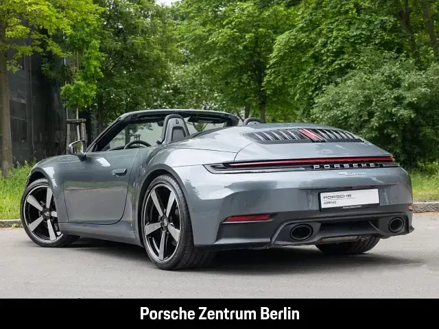 Gebraucht Porsche 911 Carrera Cabriolet 394 PS (289 kW) 2024 Grau Cabrio