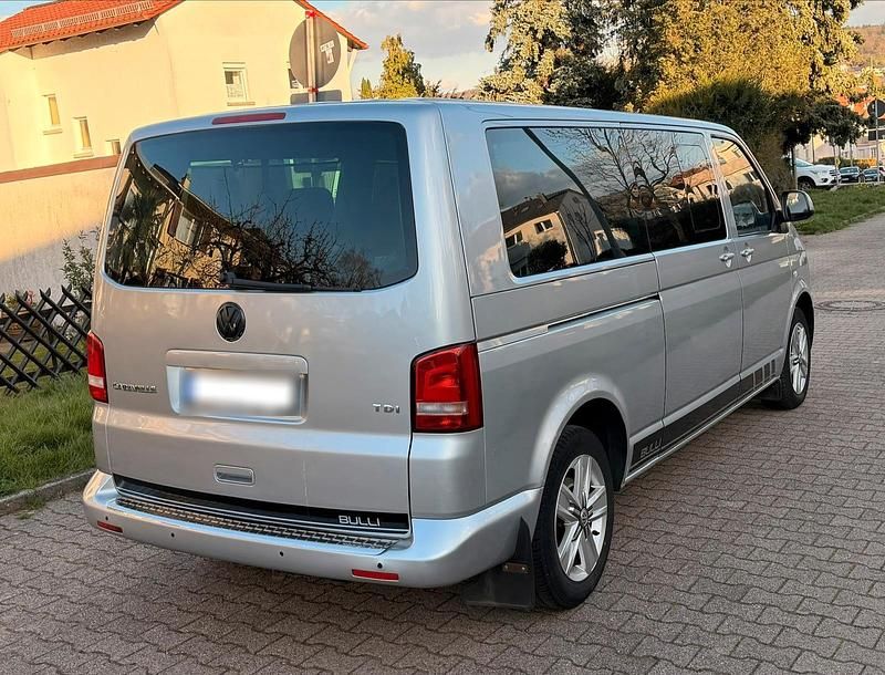 Gebraucht VW T5 140 PS (102 kW) 2010 Silber Van