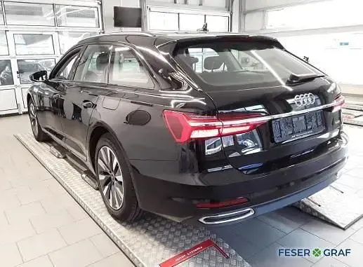 Gebraucht Audi A6 299 PS (219 kW) 2023 Schwarz Kombi