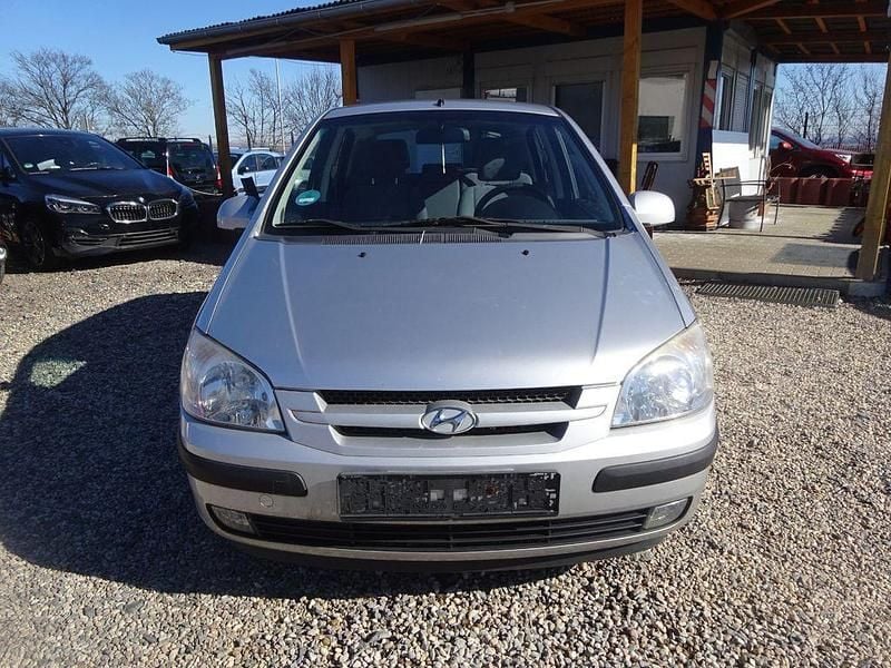 Gebraucht Hyundai Getz 63 PS (46 kW) 2005 Silber Kleinwagen