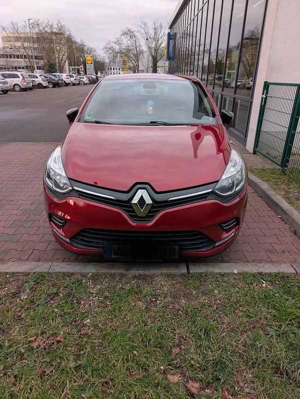 Gebraucht Renault Clio IV LIMITED 90 PS (66 kW) 2018 Rot Limousine