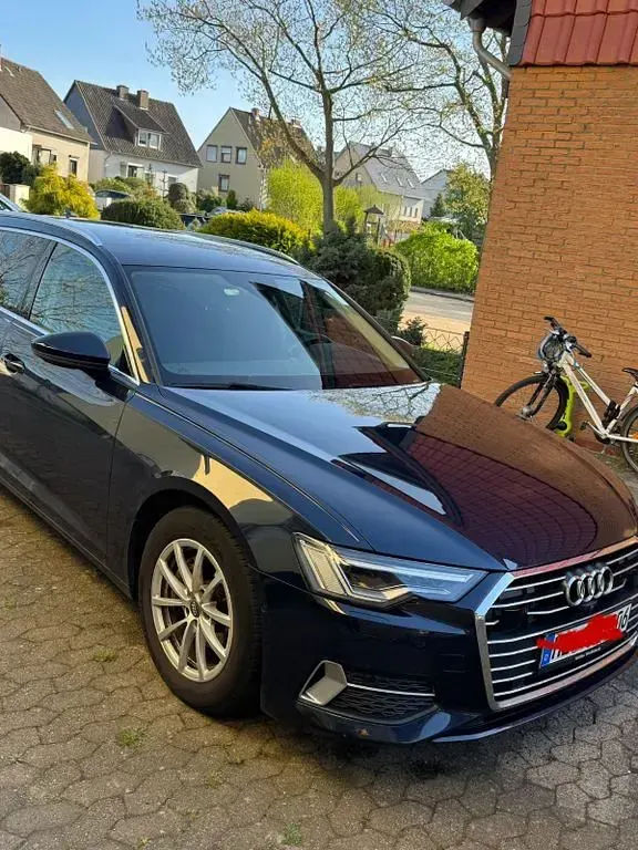 Gebraucht Audi A6 Advanced 204 PS (150 kW) 2022 Blau Kombi